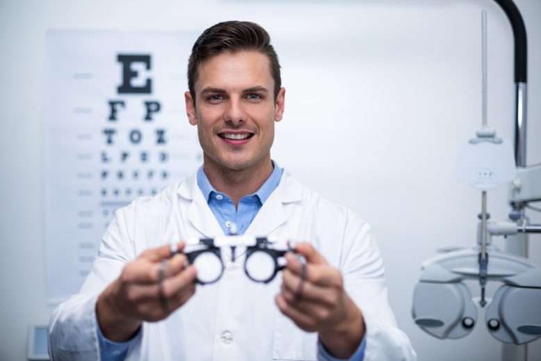 how long does an eye exam take?